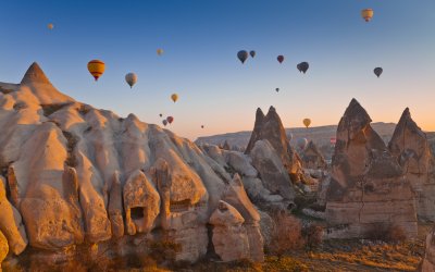 BALON SEYİRLİ KAPADOKYA TURU